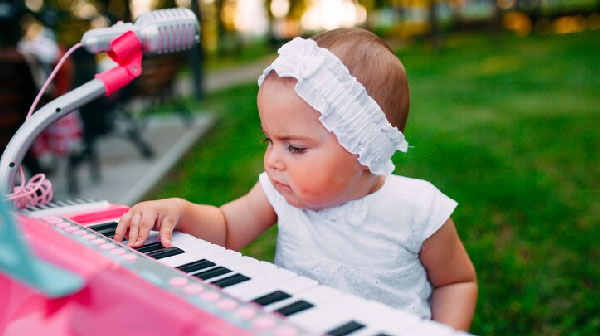 Baby Names Based on Music & Art Inspired Names